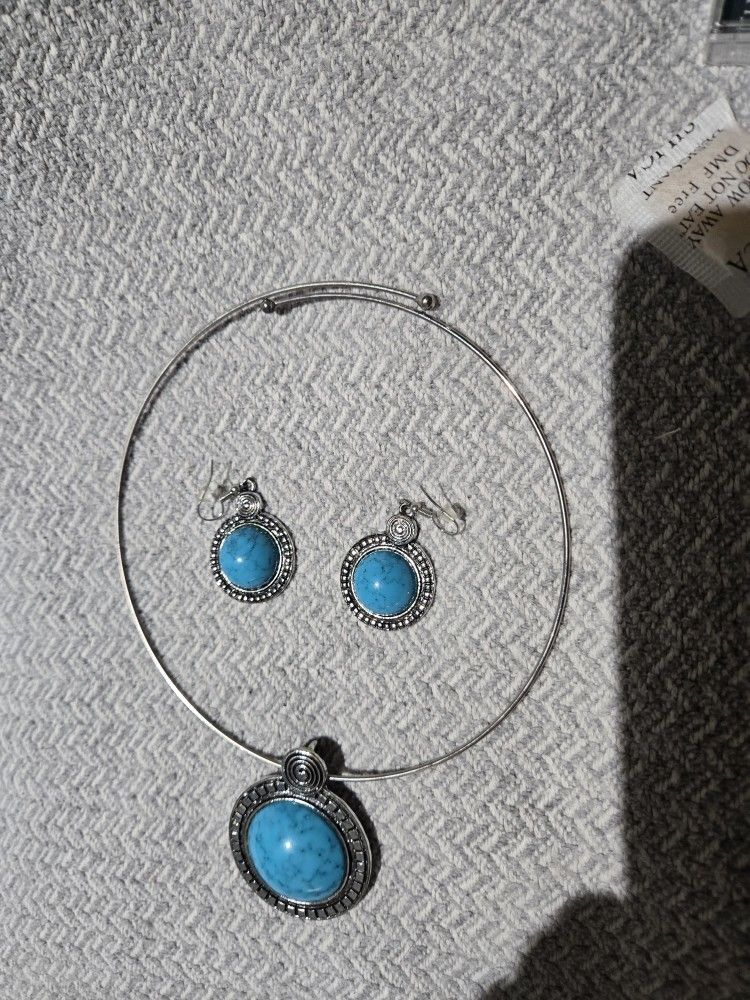 Turquoise Stone Necklace & Earring Set – Boho Silver-Tone