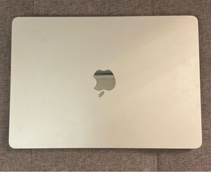13 Inch Macbook Air M2