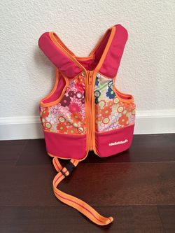 SwimSchool Swim Trainer Vest, Flex-Form, Adjustable Safety Strap, Easy On & Off