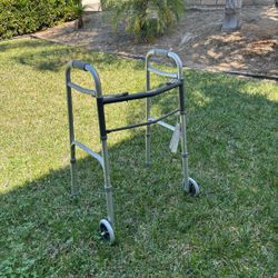 Folding Walkers