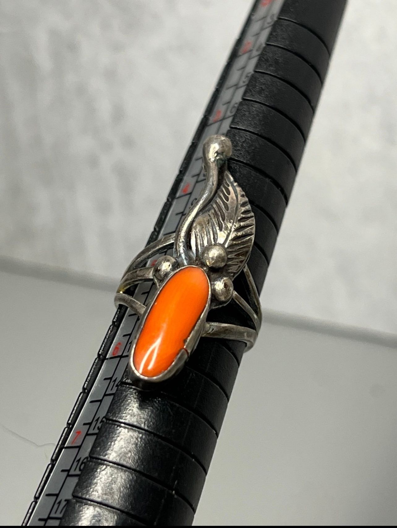 Vintage Navajo native coral sterling silver 925 statement ring Leaf Raindrop