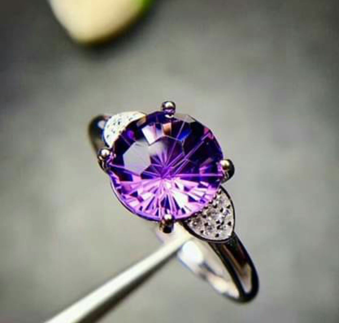 Amethyst Solitaire Ring, 925 Sterling Silver