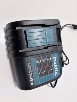New Makita DC18SD Battery Charger