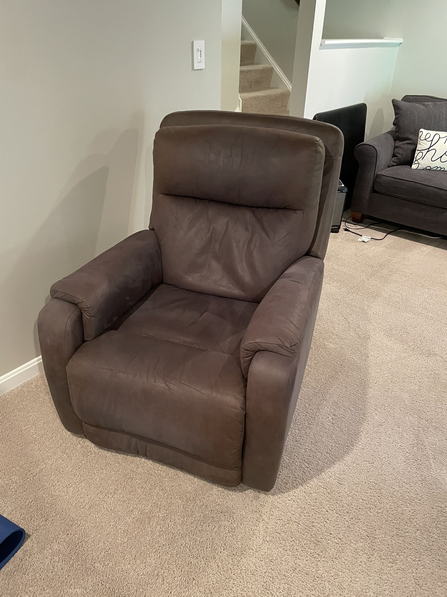 Recliner Chair