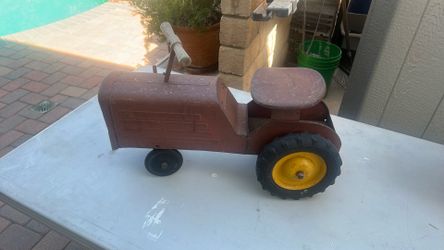 “Ride’em” Tractor