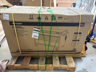 BRAND NEW IN BOX Shop Husky 52 in. W x 25 in. D Standard Duty 9-Drawer Mobile Workbench Tool Chest with Solid Wood Top in Gloss Black