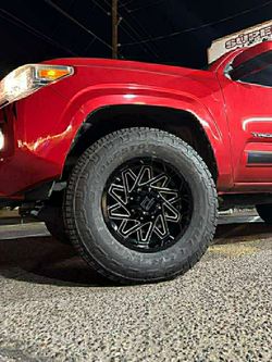 17x9 Rines Y Llantas 265/70/17 Bridgestone AT