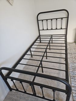 Twin Bedframe