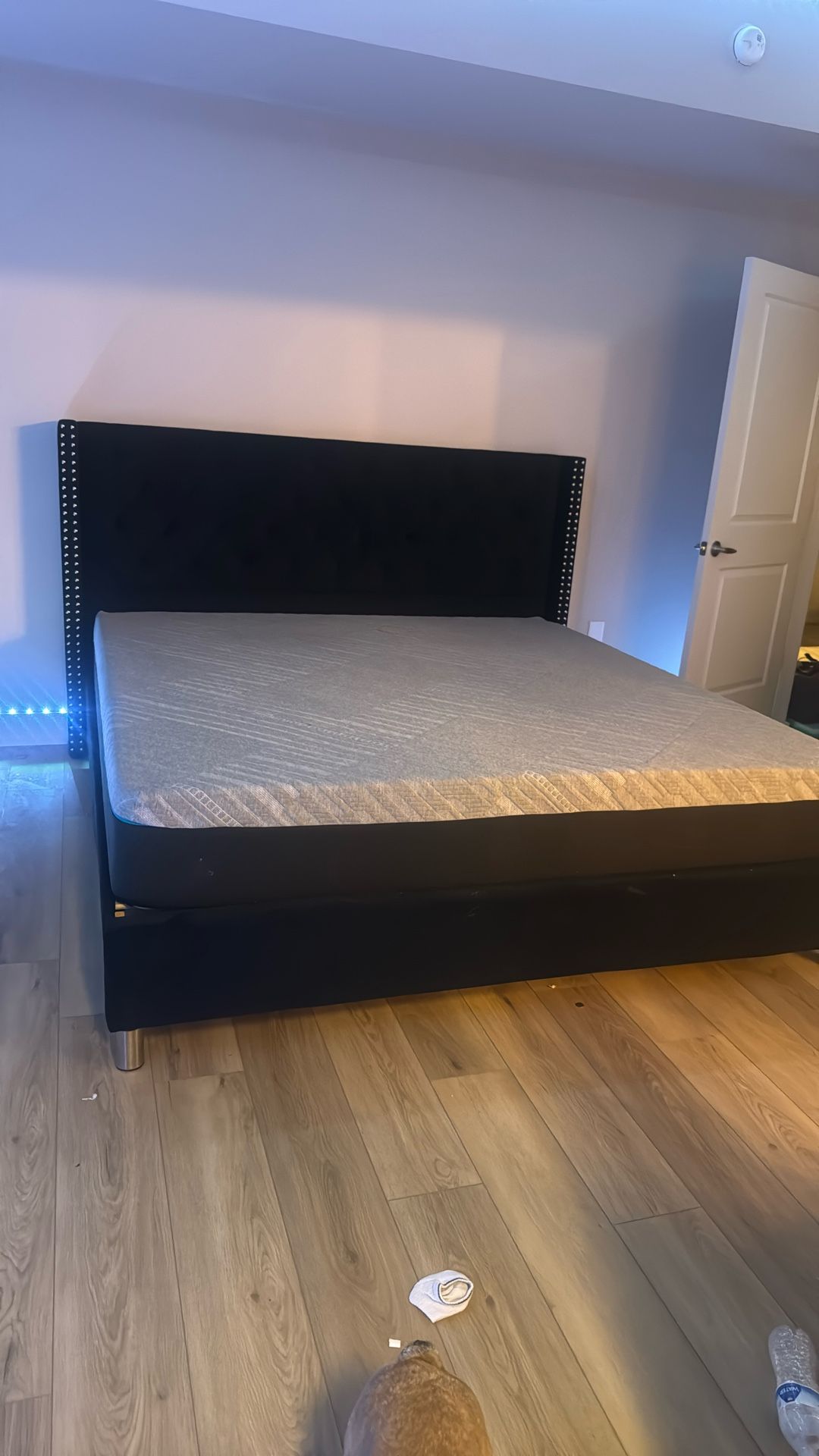 KING SIZE BED MATTRESS/ FRAME