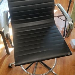 Tall Desk Chair 22 To 30 Inches