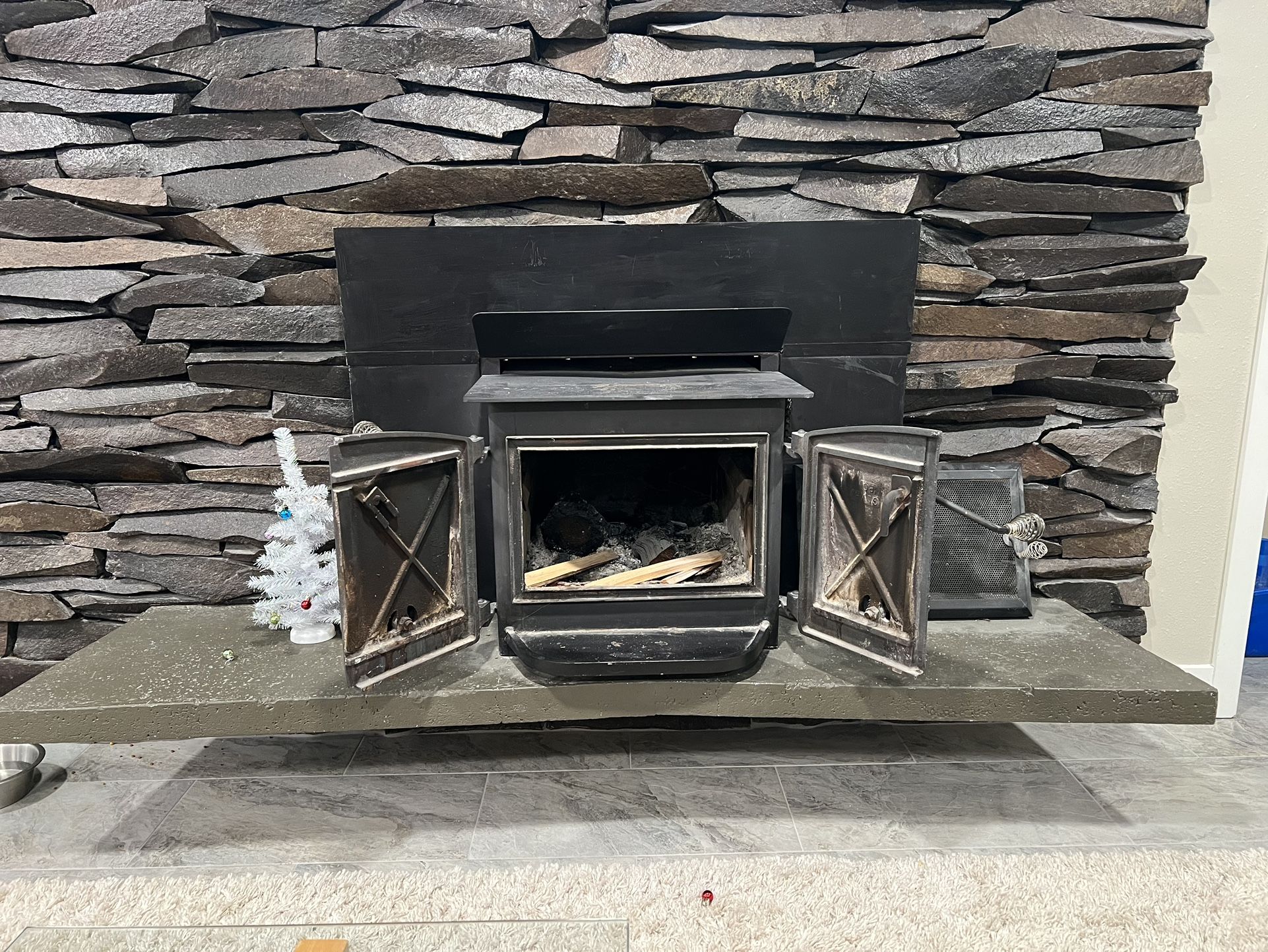 Grandma Bear Fisher Wood Stove Insert