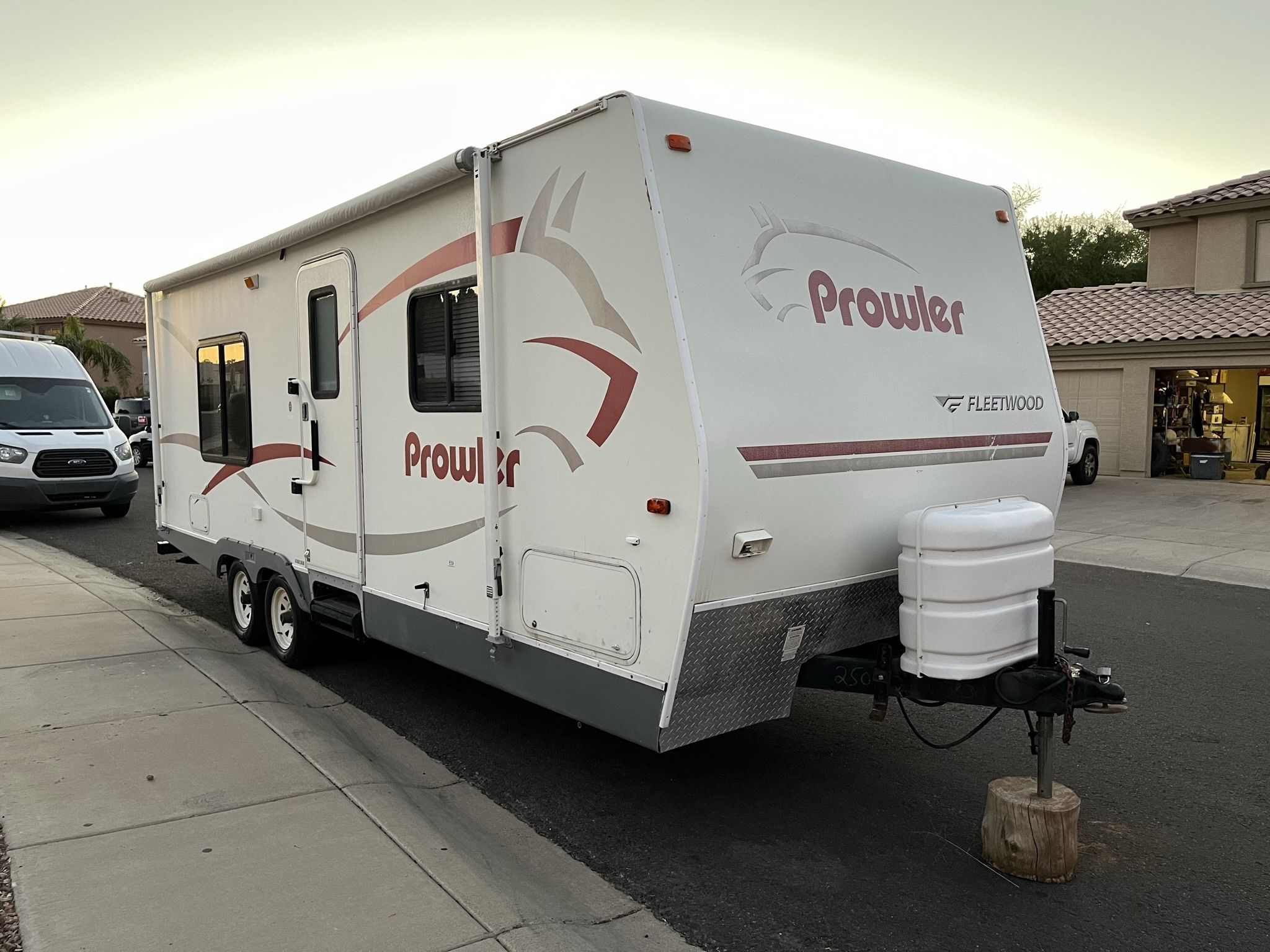 2005 Fleetwood Prowler