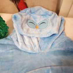 New warm sweatshirt for women.Nueva Sudadera abrigadora para dama.