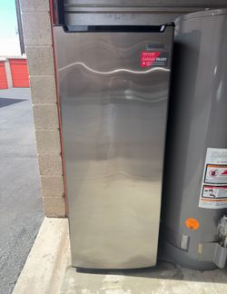 Frigidaire Stainless Steel Standing Freezer
