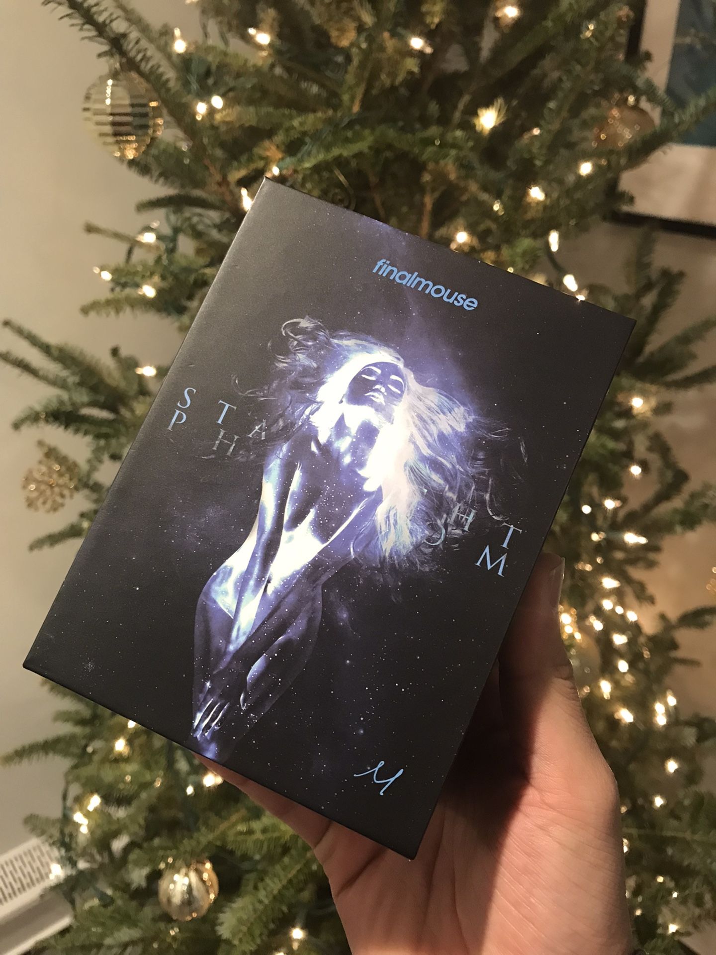 Finalmouse Starlight-12 Phantom Wireless Mouse - Medium