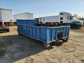 Container roll off