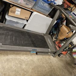Treadmill 