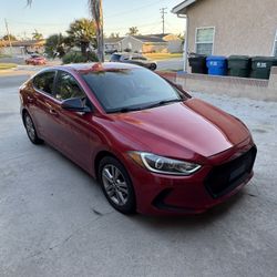 Hyundai Elantra 2018 