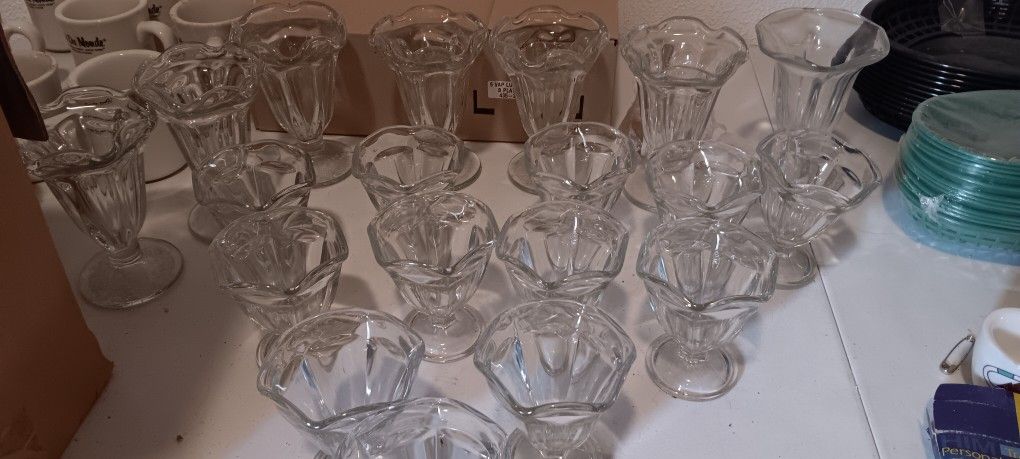 Restaurant Serving Items
