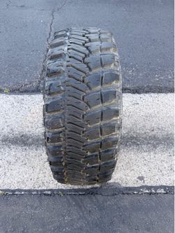 (1) 33x12.50R15 Goodyear Wrangler
