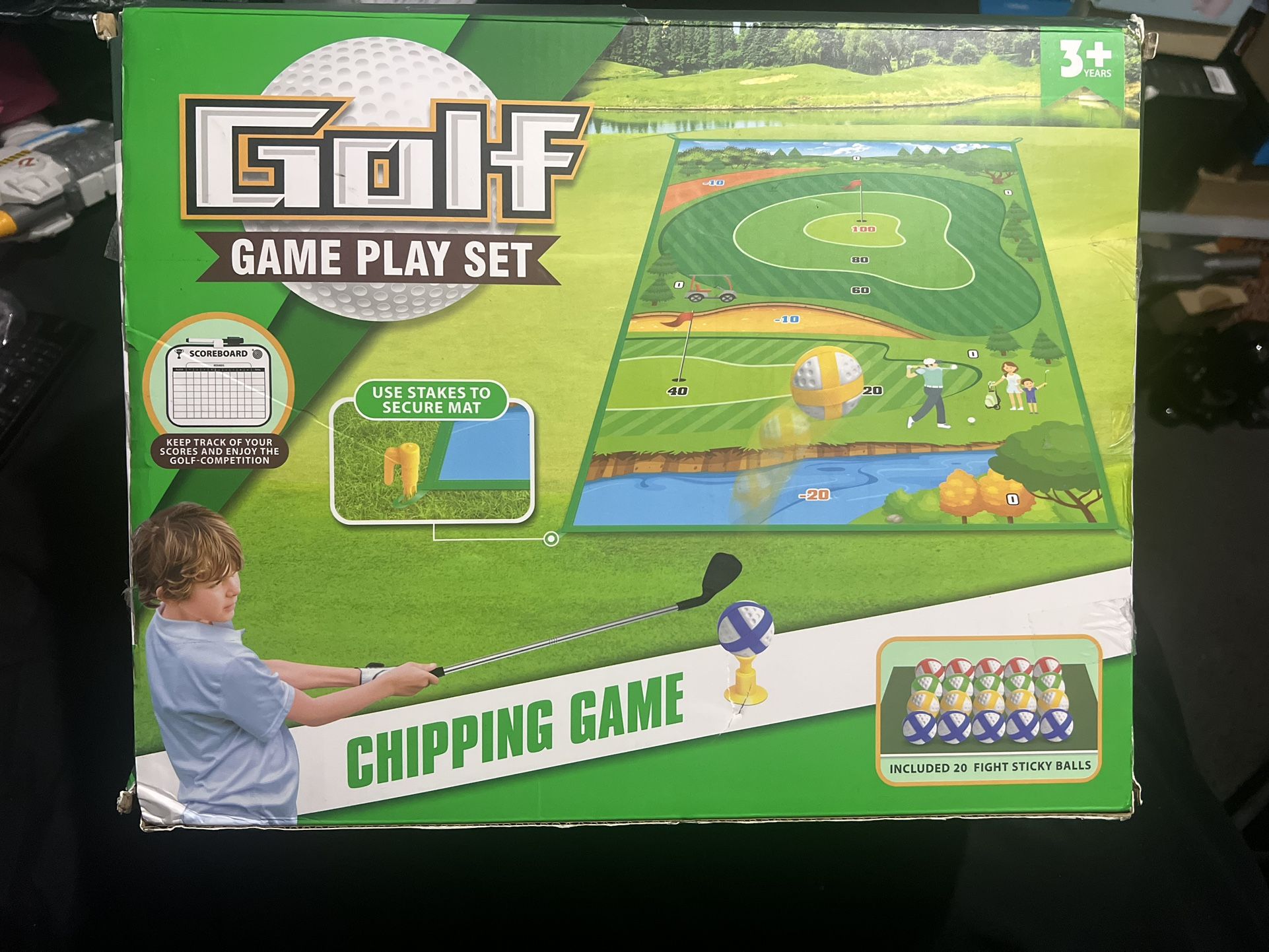 Golf Game Play Set- Chipping Game (NIB)