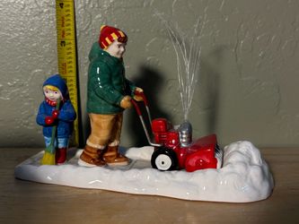 Department 56- Let it Snow, Let it Snow