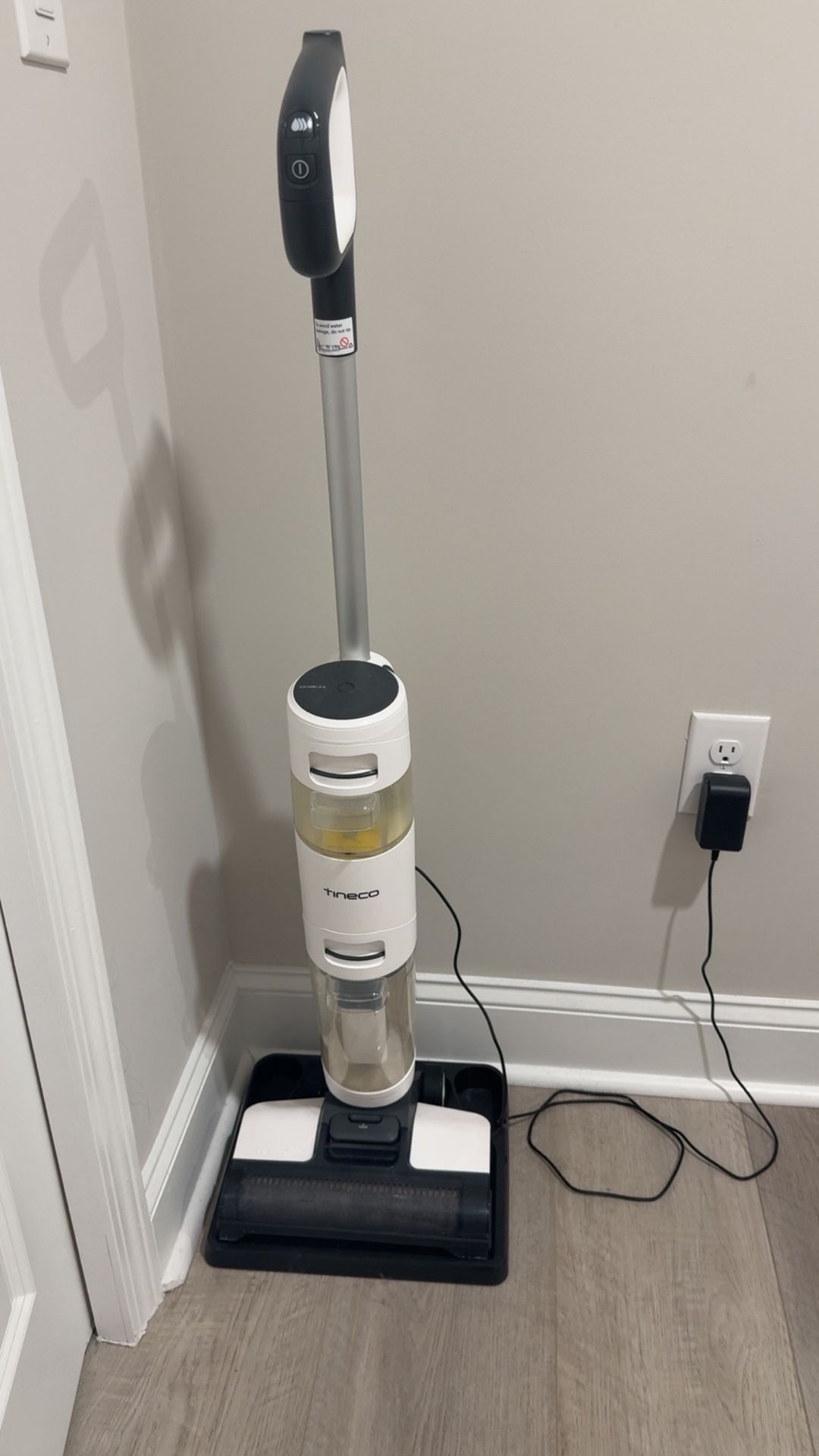 Tinco Dry And Wet Mop Like New