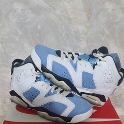 Jordan 6 Unc Size 7Y/8.5 W