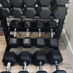 Workout - Gym Equipment - Stay Fit!