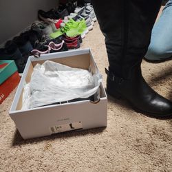 Size 8.5 Womans Black Tall Boots