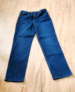 Gloria Vanderbilt Dark Blue Straight Leg Jeans Size 12