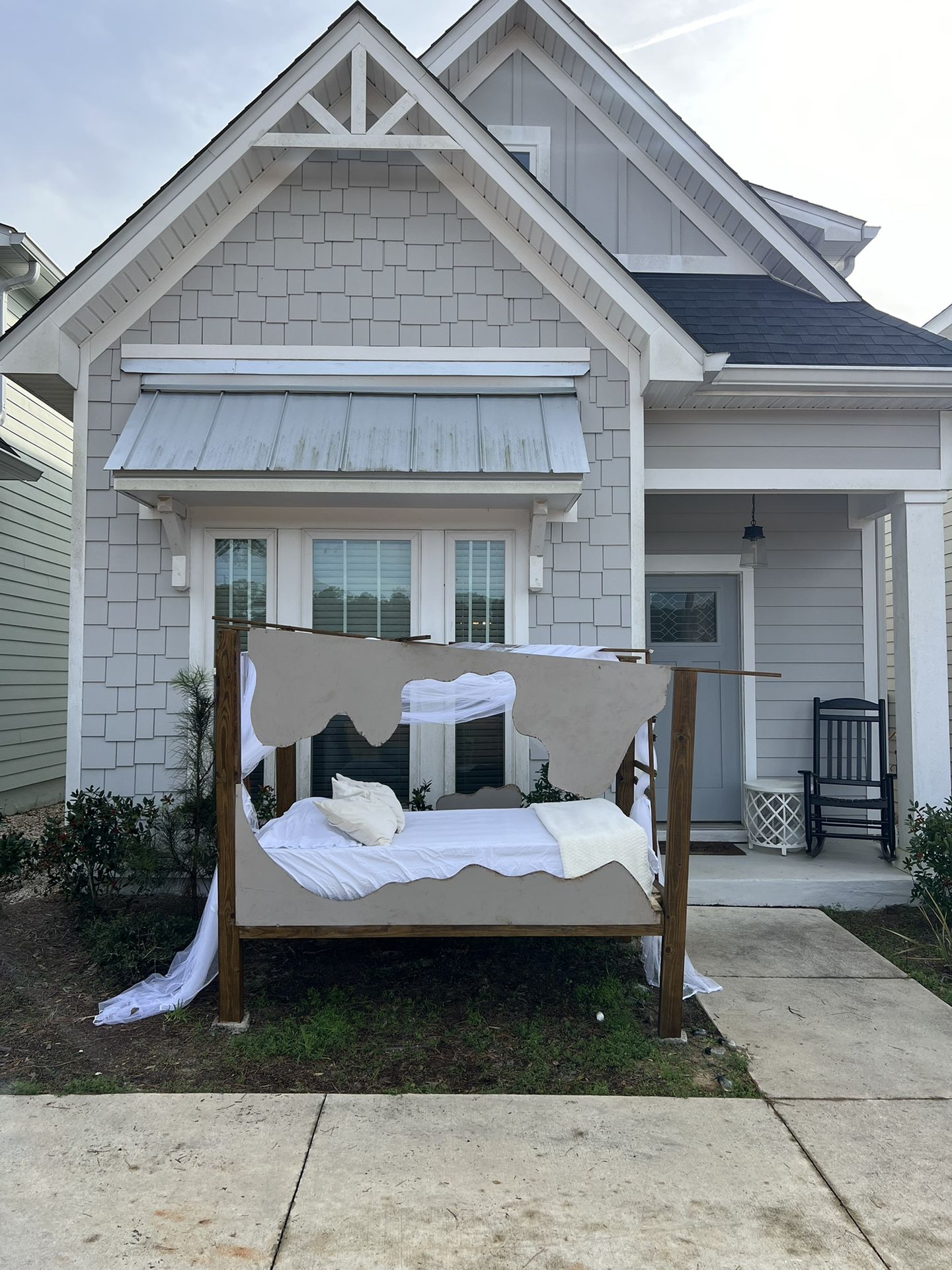 DAYBED FOR SALE