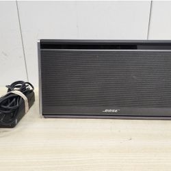 TESTED Bose SoundLink Bluetooth Mobile Speaker II Model 404600 w/ Charger/ Case