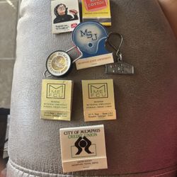 Memphis Memorabilia Bundle : $15
