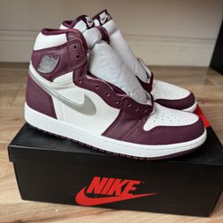 Air Jordan Retro 1 Bordeaux 