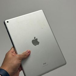 ipad 5th 6th gen  32gb 
