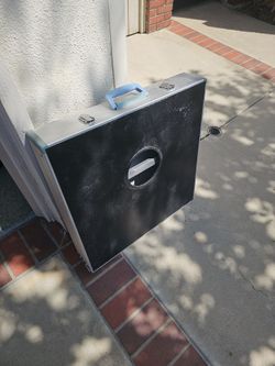 Portable Cornhole Set