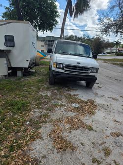 Ford Econoline Full-Size Van White