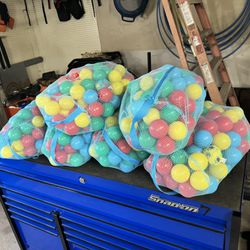 6 Bags Of Ball Pit Balls 