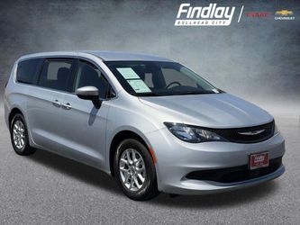 2023 Chrysler Voyager