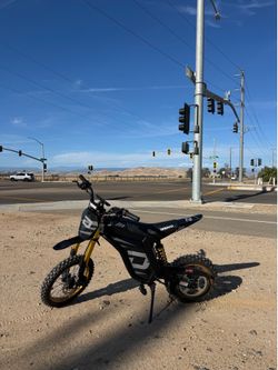E dirt bike