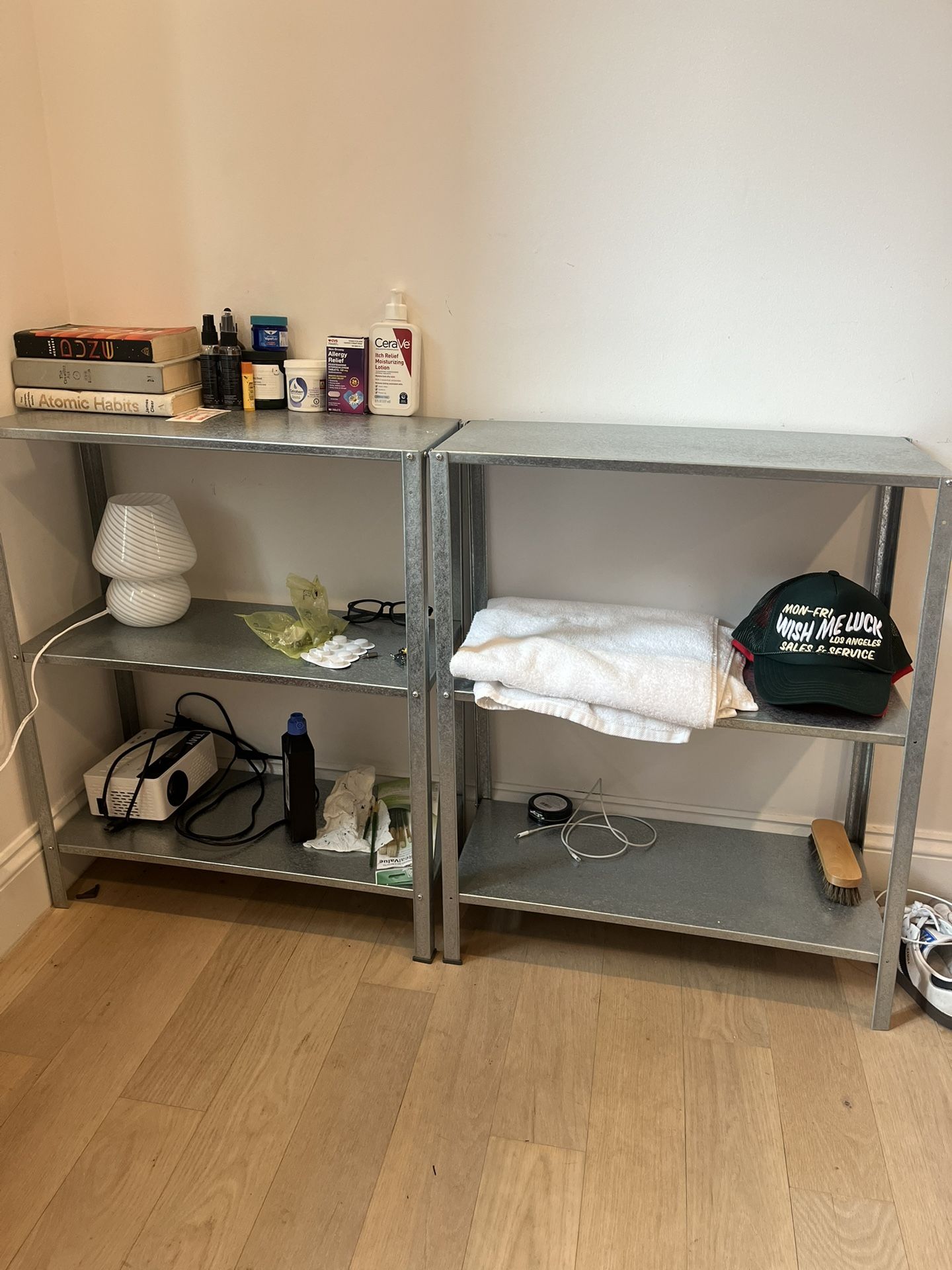 IKEA hylls Shelves X2