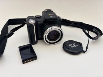 Kodak EasyShare P850 5.1MP Compact Camera | TESTED/PLEASE READ