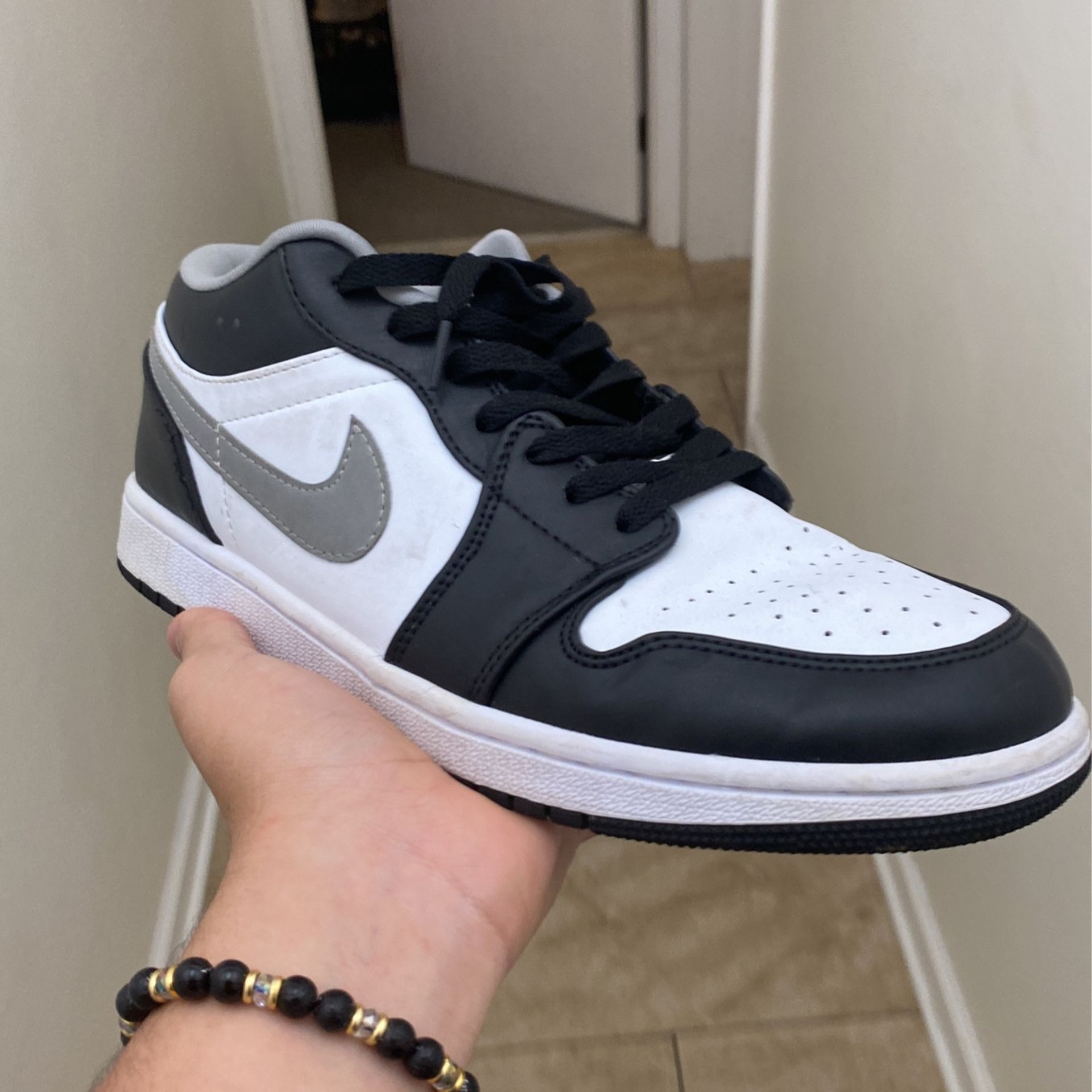 Jordan 1 Medium Black Grey 