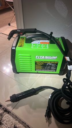 Plasma cutter