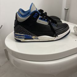 Size 8 Jordan 3s