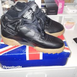 Brand New Reebok Ripple