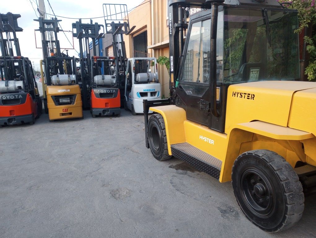 FORKLIFT TOYOTA HYSTER YALE