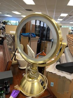 Lighted Vanity Mirror Gold Finish