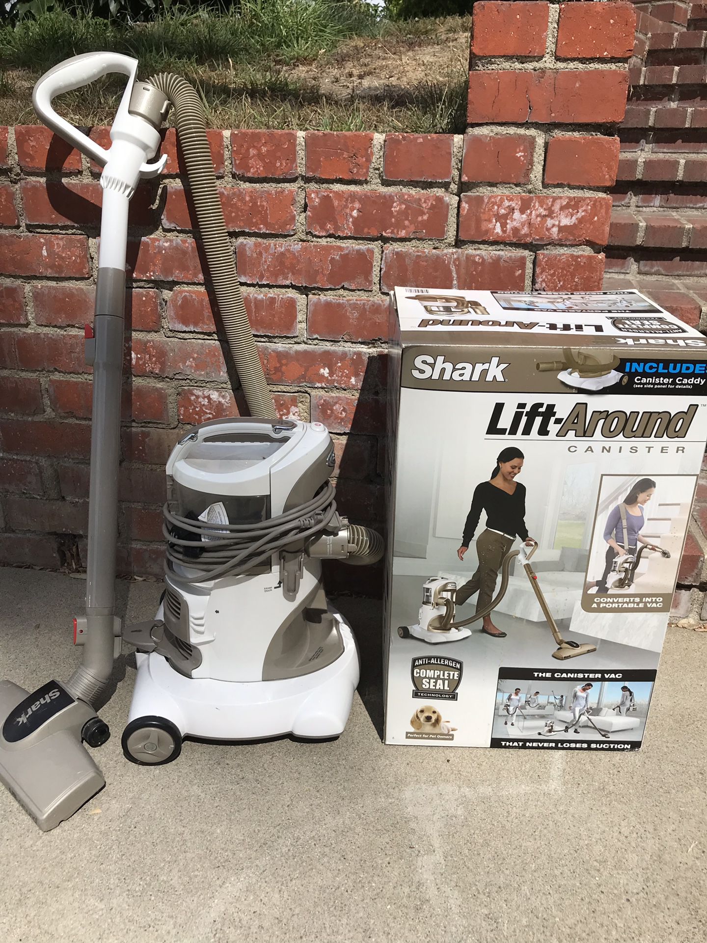 Shark vacuum machine